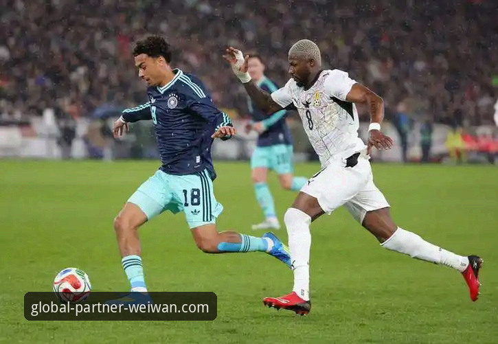 剖析奥地利5-1大胜加纳：从一场友谊赛看现代足球的实用战术演变